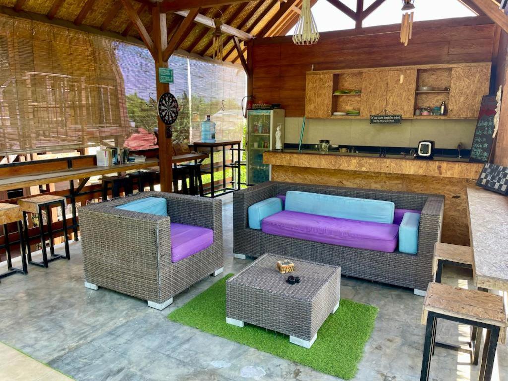 The Golden Ave Bungalow Gili Trawangan Exteriör bild